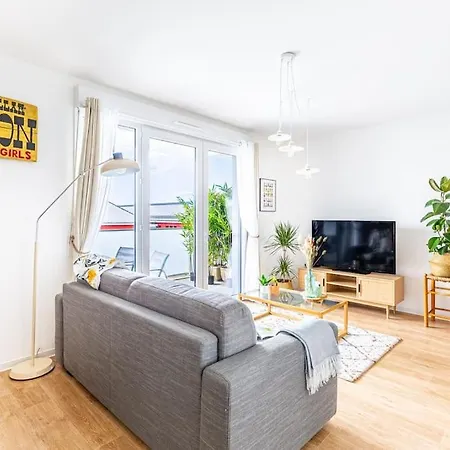 La Belle Rose - 4 Personnes Proche Gare Bordeaux Apartment Begles